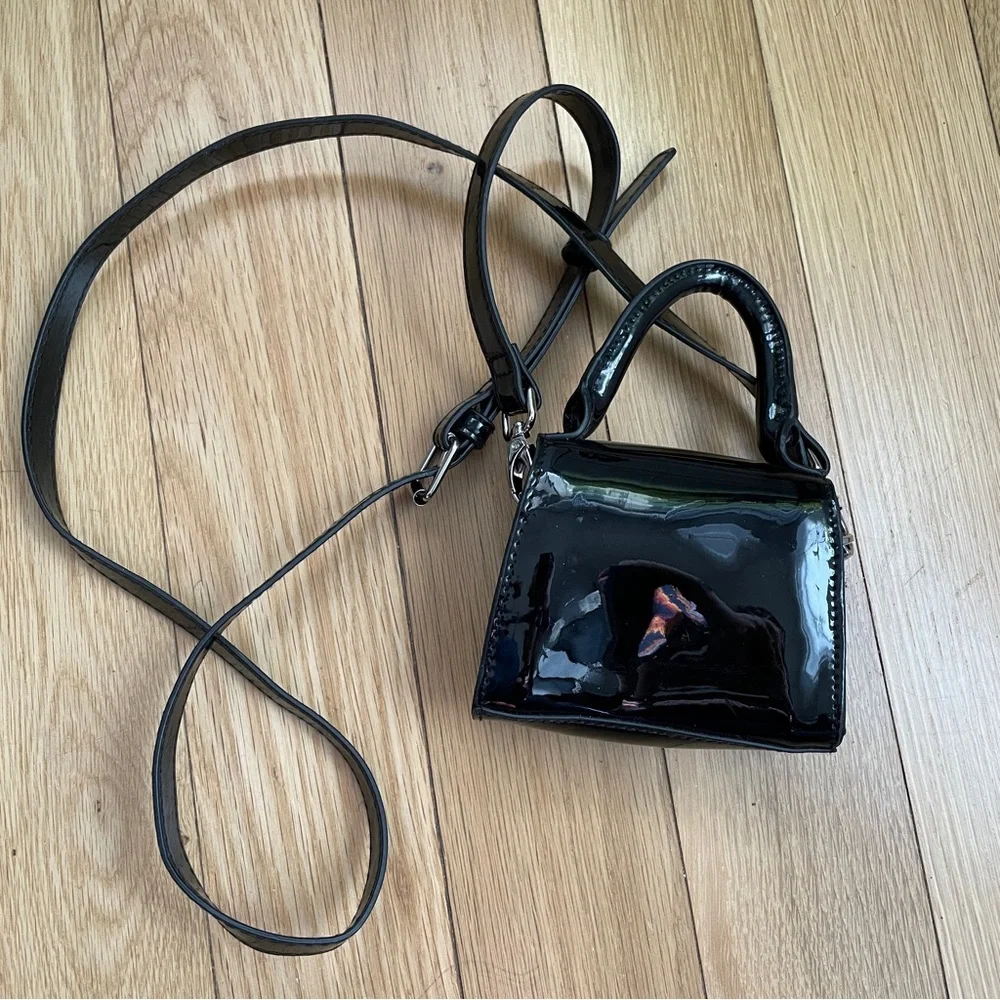 Wild Fable Black Faux Patent Leather Mini Pocket Book - Picture 4 of 11